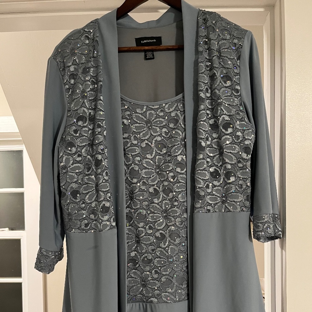 Women's two piece pants suit